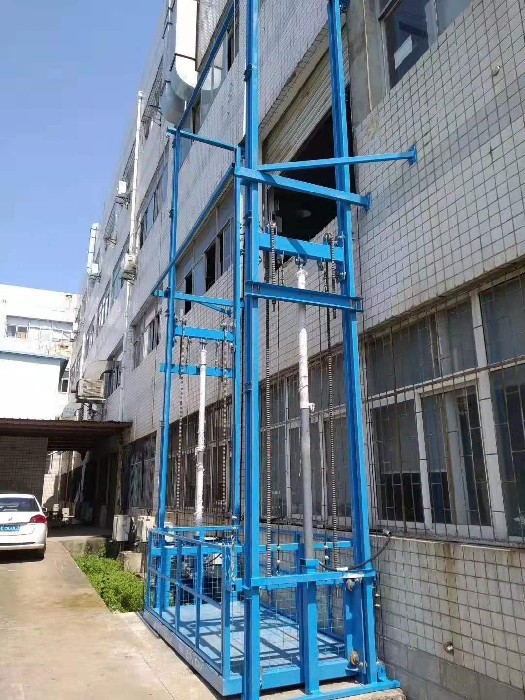 HSS型液压导轨式升降货梯